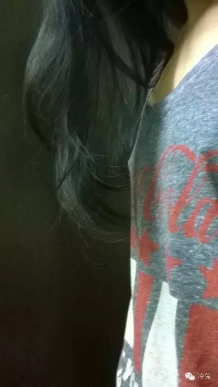 我胸小 <em>冬天</em>可以不<em>穿胸罩</em>吗 ?有<em>什么</em>危害? - 刘