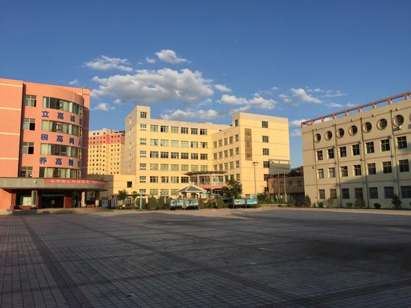 在张掖市第二中学就读是一种怎样的体验?