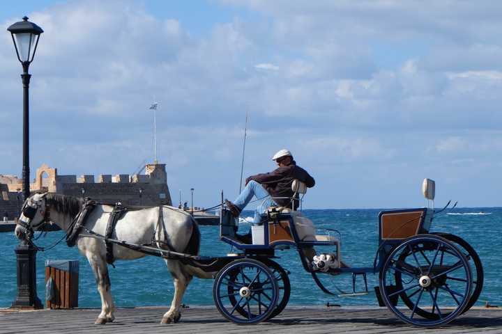 克里特,海上马车夫