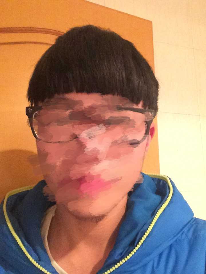 发质又粗又硬又卷又密的男生适合什么样的发型?