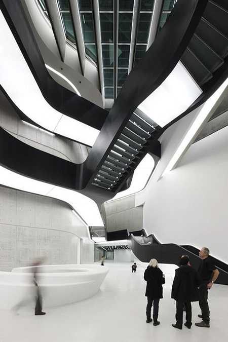 (maxxi当代艺术馆,意大利,zaha hadid)