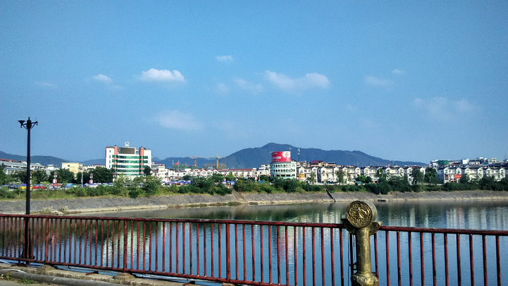 桂林市的两个县城:永福,平乐 ——平安快乐,永远幸福