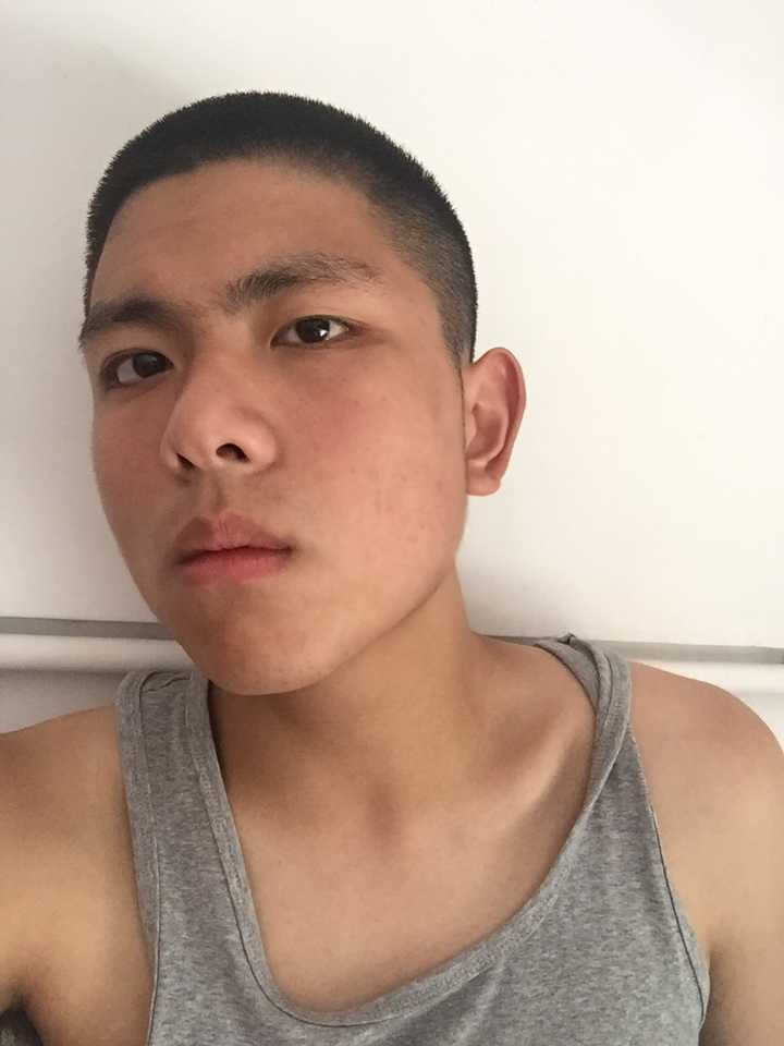 不好看的男生是如何变帅的?