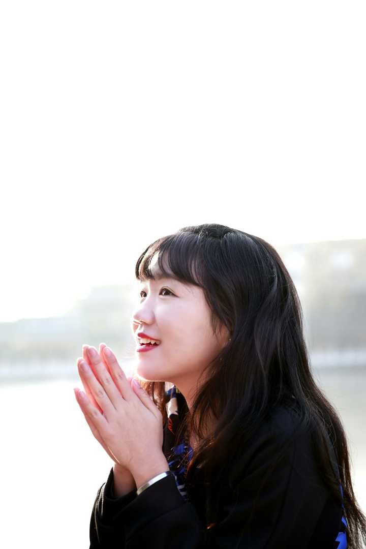 怎样把外貌平庸的女生拍美?