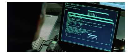 黑客帝国2中电脑屏幕上出现的nmap以及经典的ssh exploit.