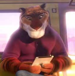 有没有人觉得《疯狂动物城》里的老虎很性感?