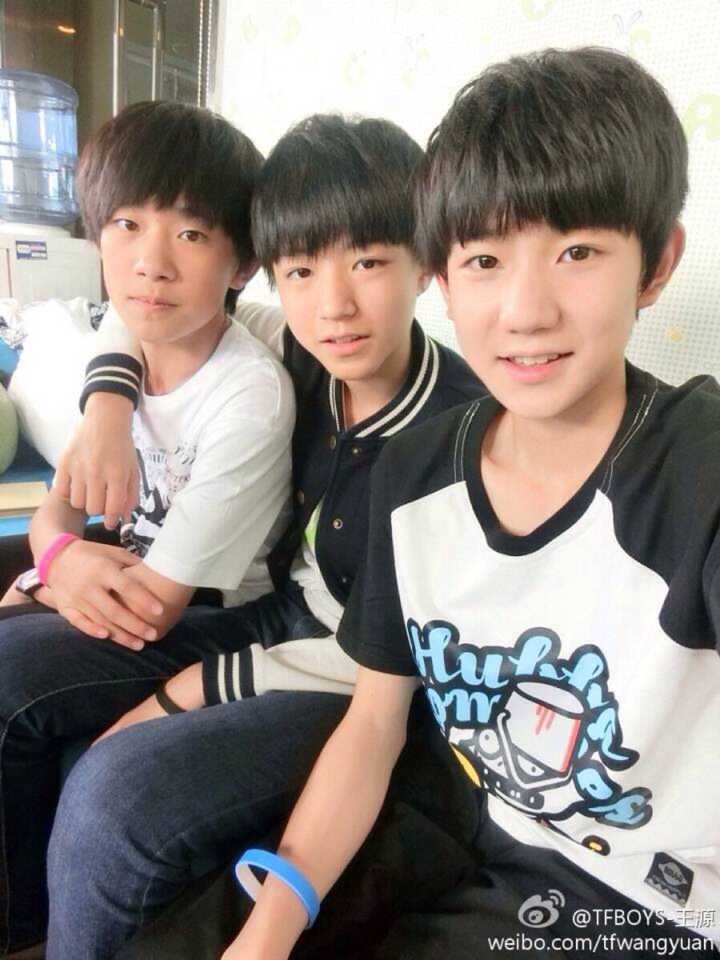 如何评价刘春在微博上称呼tfboys 为掏粪男孩,以及tfb