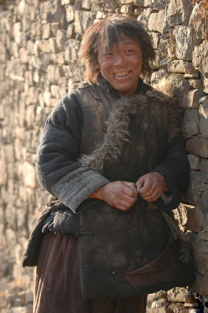 有什么特别搞笑的国产华语电影?