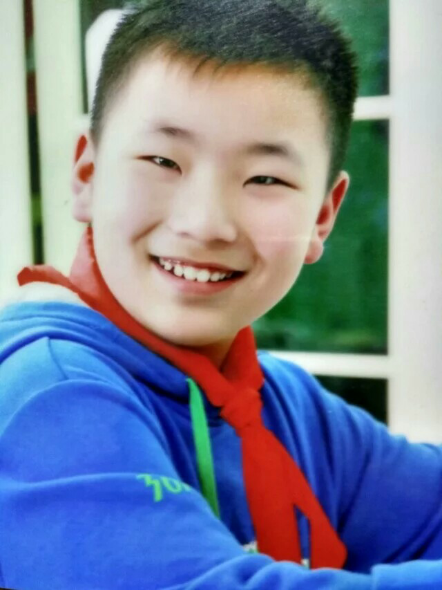 男孩由丑变帅是什么样的感觉?