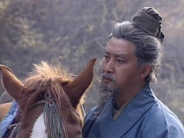 老版三国在诸葛亮死后的男主角就是姜维了,扮演老年姜维的樊志起先生