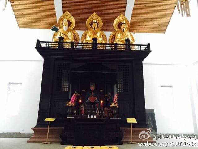 佛教寺庙和道教道观有哪些别具一格,融合现代化风格的建筑?
