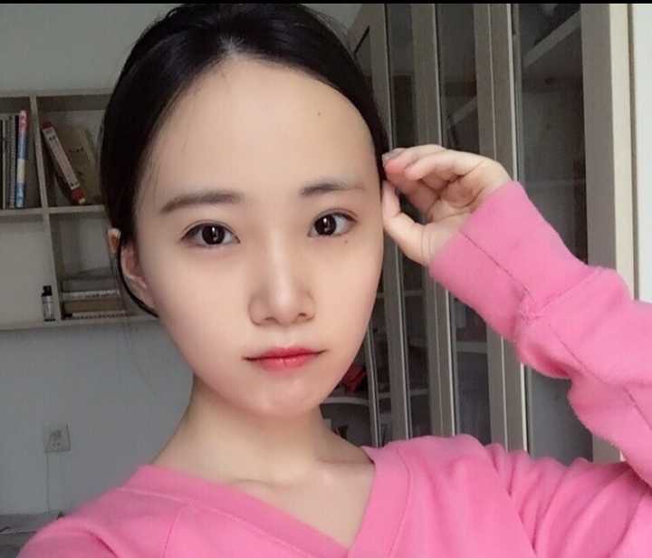如何打扮才能让不会打扮的女孩变成美女?