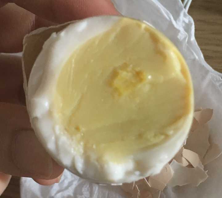 疯狂晃动鸡蛋,煮熟后便得到了一个黄金鸡蛋,这是真的吗?