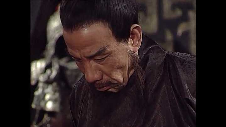 老三国对司马老儿的塑造其实已经吹的很过了,曹子丹时而大度时而小气