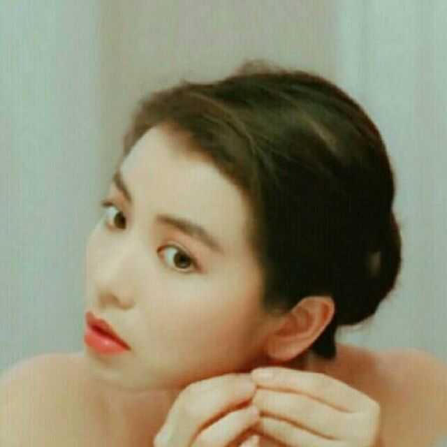 有哪些适合女生的港风头像?