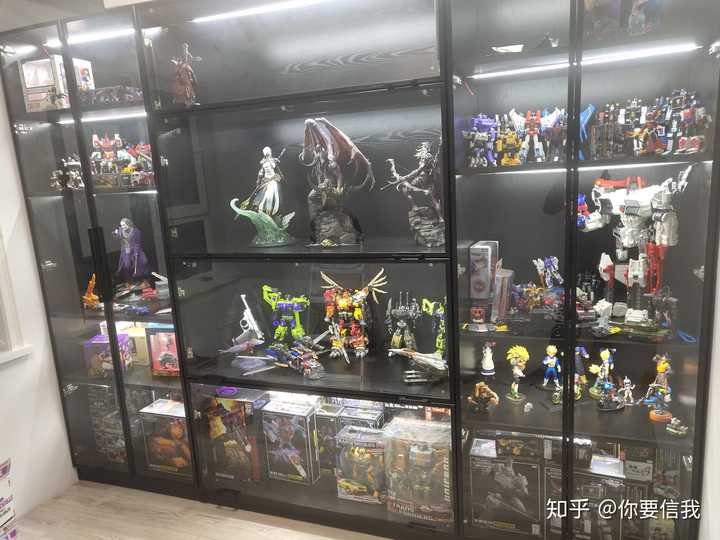 你见过最漂亮的模型手办展示柜是什么样的