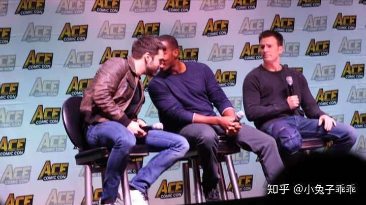 桃总(克里斯埃文斯)与塞包(塞巴斯蒂安斯坦)私下关系怎么样呀?