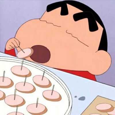 我想问一下有没有关于蜡笔小新的情侣头像,,谢谢啦,更