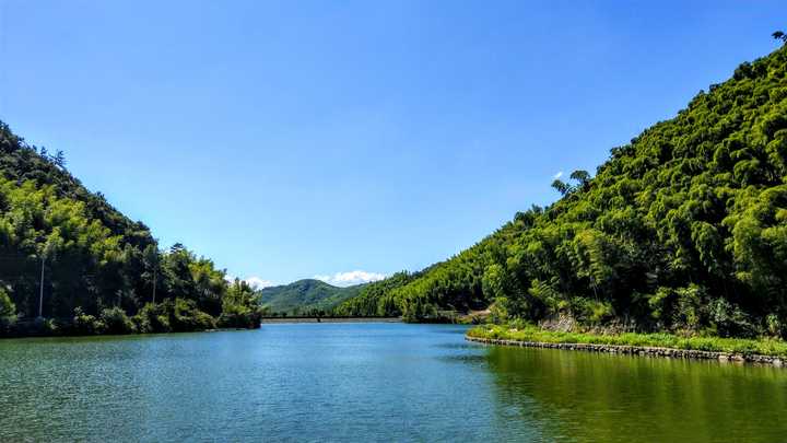 一,余杭区黄湖镇青山村石扶梯村周围