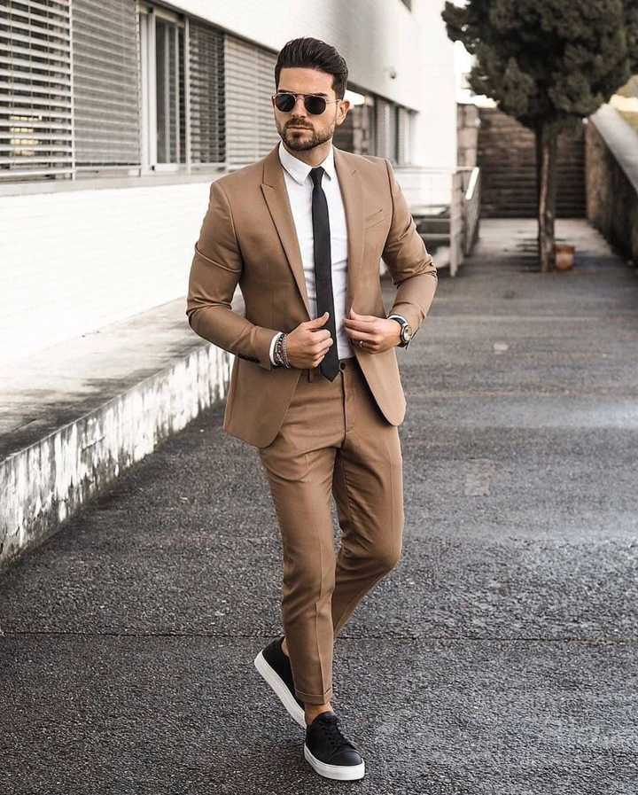 穿衣服有什么颜色搭配的讲究?