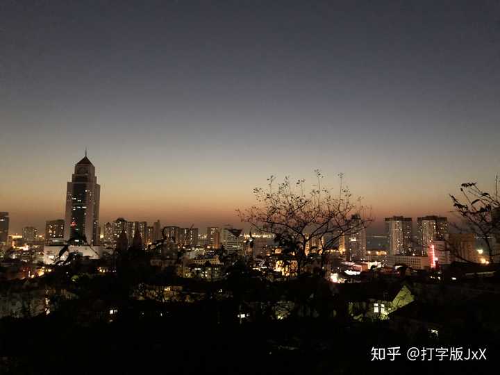 观象山山顶夜景