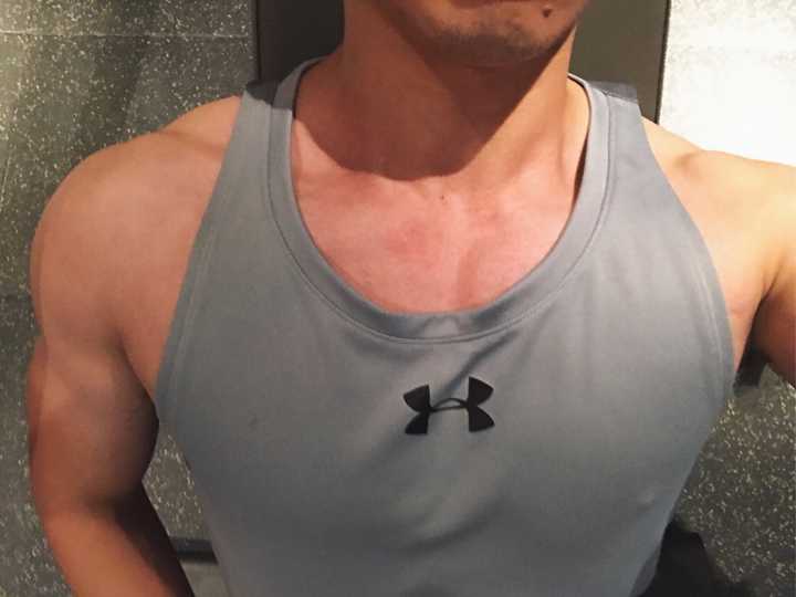 瘦的男生健身后形象气质上会有多大的改变?