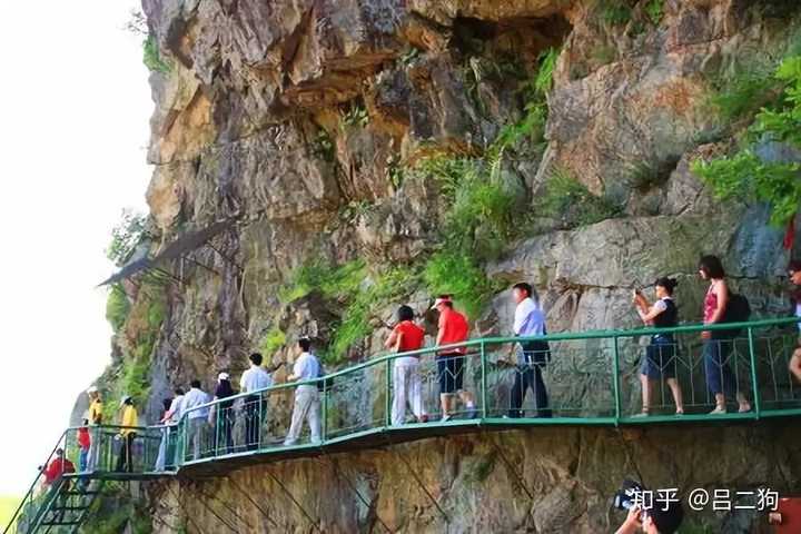 去辽宁丹东的「虎山长城」有哪些实用的攻略和好的建议?