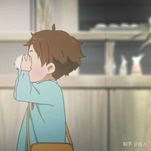 有没有可爱,不易撞的动漫情头?谢谢啦,?