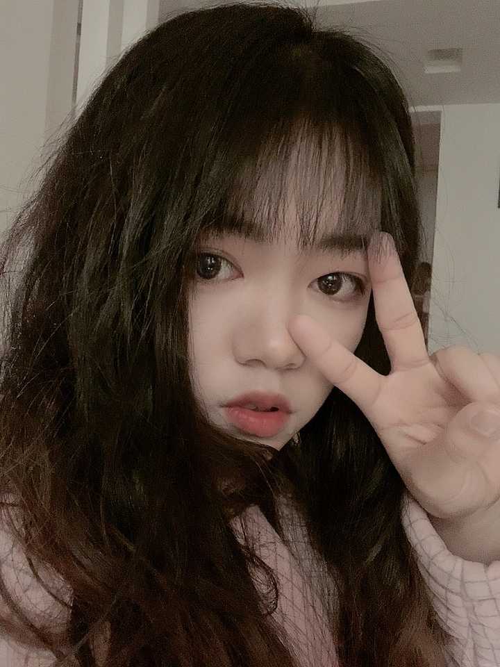 好看清晰的自拍是怎么拍出来的?