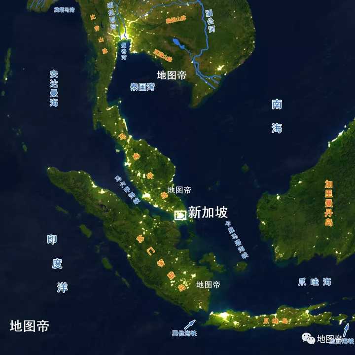 马六甲海峡那么长,涉及到马来西亚和印尼多个地方,为什么是新加坡繁荣