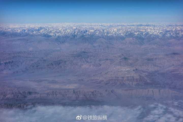 你在飞机上拍过什么神仙照片?