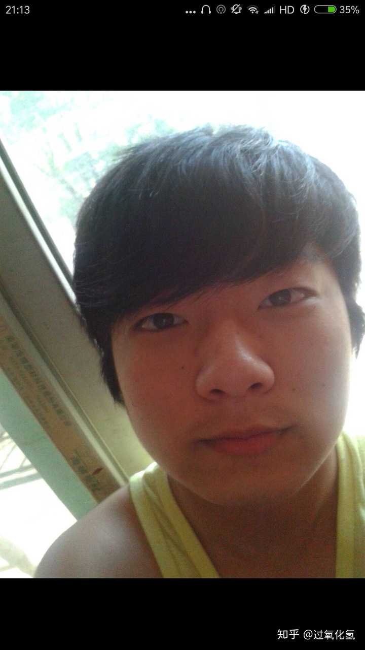 有哪些是同一个人而颜值相差甚远的照片?