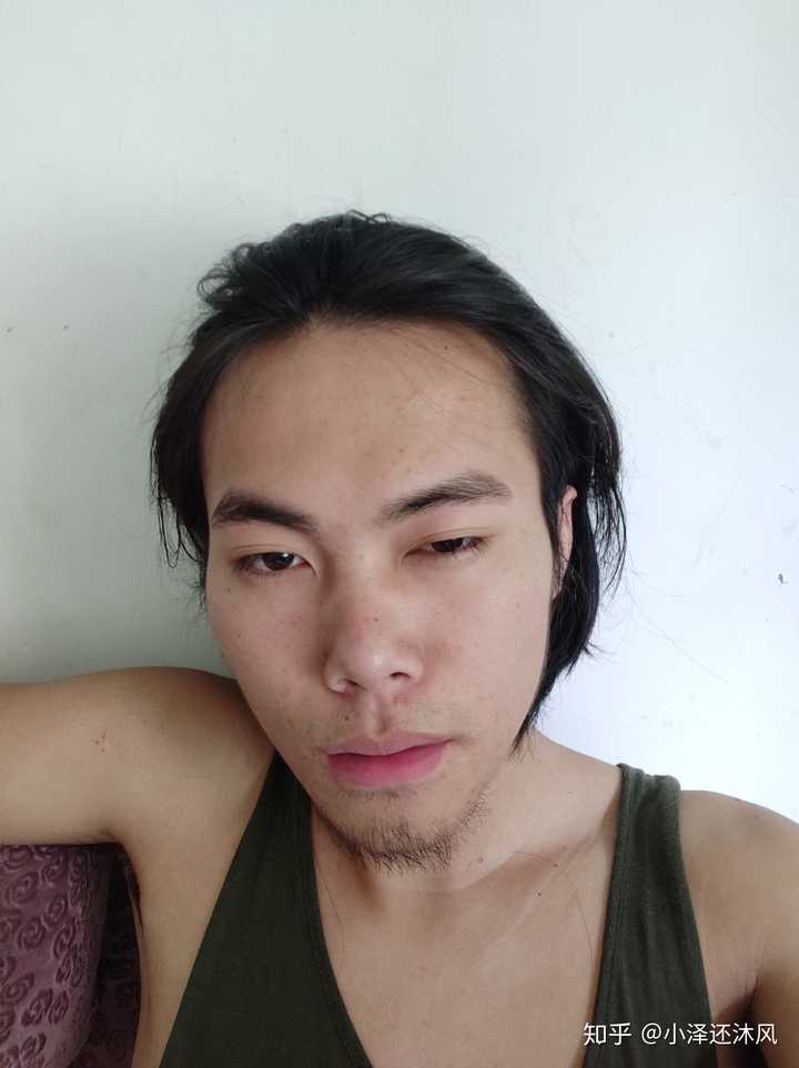 男生长得丑还留长发是什么体验?