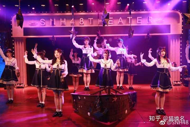 迄今为止,你最喜欢的三套snh48 服装部的公演服装是什么?