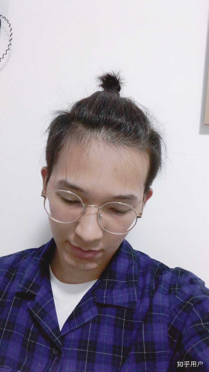 男生怎么留丸子头?