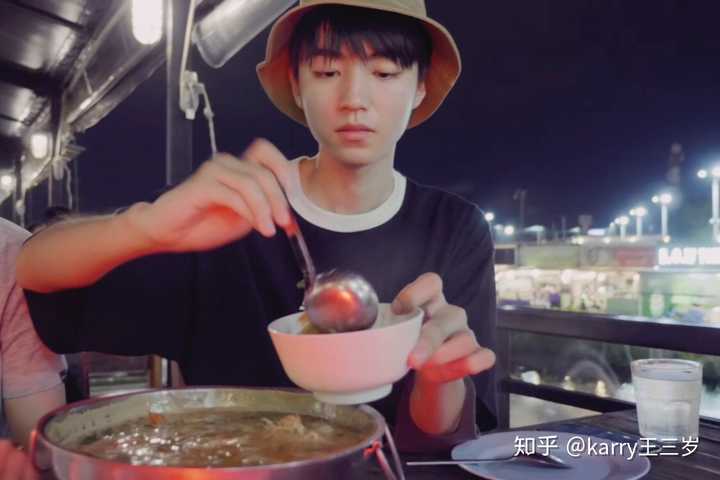 王俊凯是不是谈恋爱了
