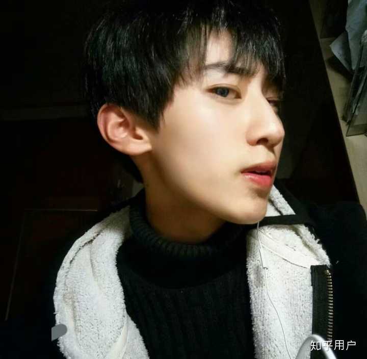 你见过的最好看的男生长什么样子