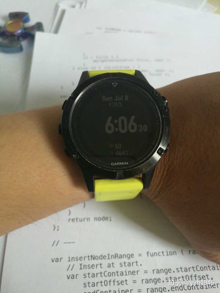 garmin vivoactive3怎样换表盘?