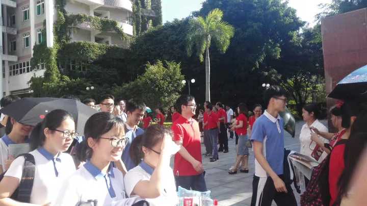 在深圳高级中学就读是怎样一番体验 知乎