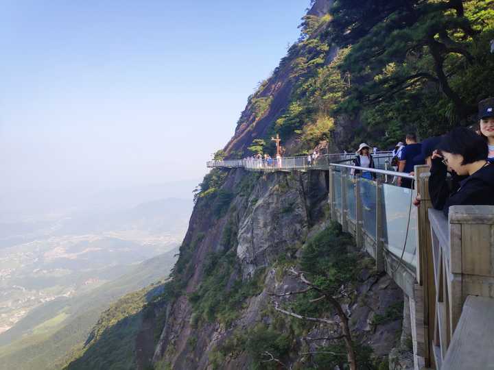 300m玻璃栈道,凭景区门票免费进入