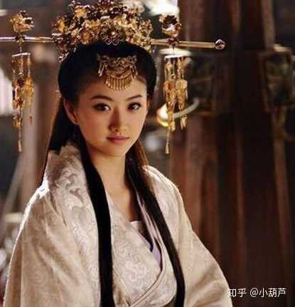 甘夫人的地位属于妾,但是后来因为刘禅当了皇帝,追封的甘氏为昭烈皇后