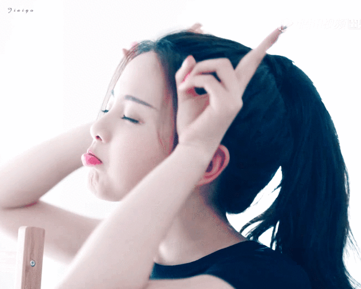 影视圈/娱乐圈/生活 中 有没有扮相精致极为灵动的少女照片/动图?