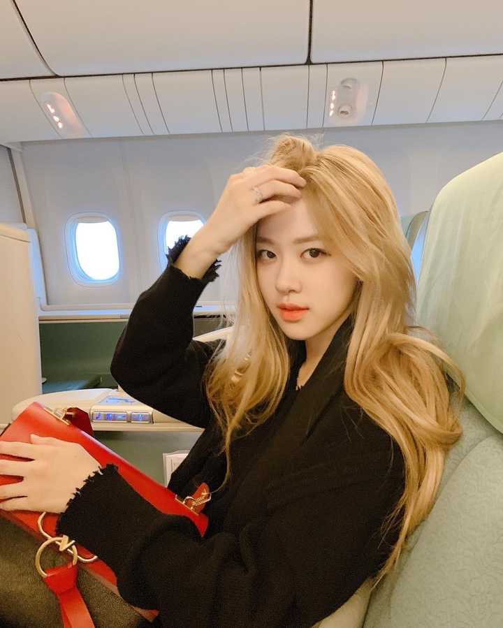blackpink个人资料简介,jennie个人资料简介 有哪些你认为是 blackpink 任一成员最为惊艳值得分享