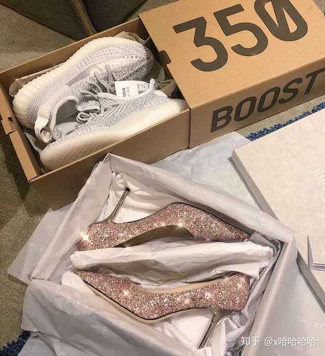 yeezy350满天星和jimmy choo love85的神仙组合 ♀哪个女孩子不心动?