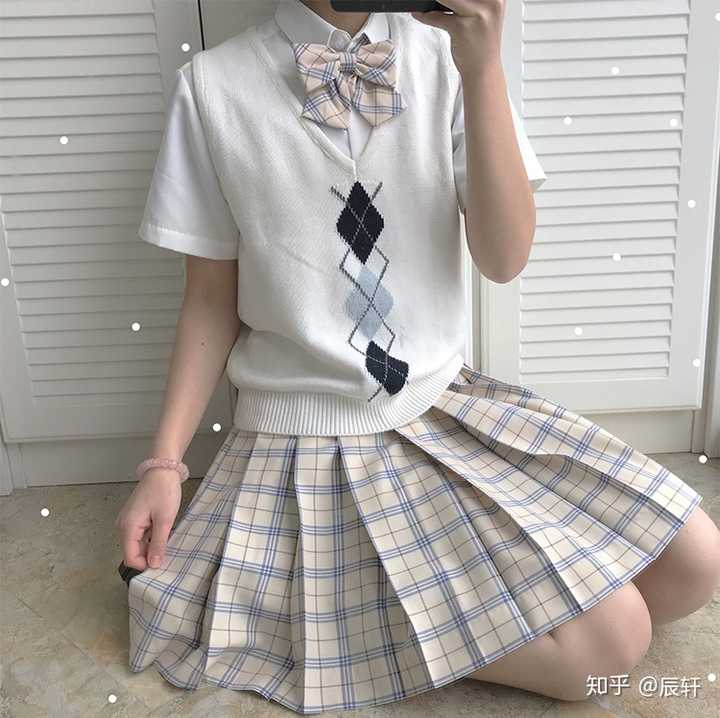 朋友生日想送jk制服,有什么好的但不算特别贵的推荐?
