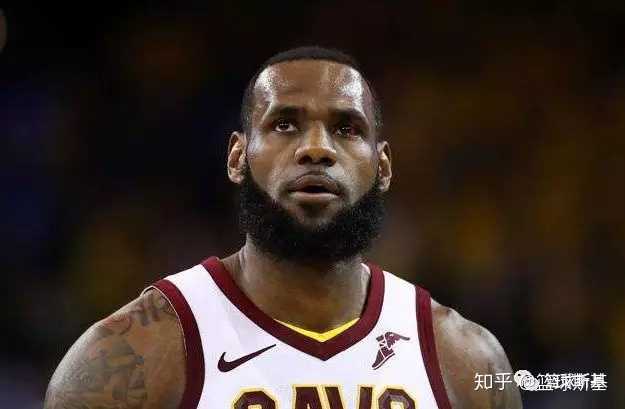 如何看待nba总决赛g1詹姆斯眼睛被格林戳伤后g3仍未恢复?