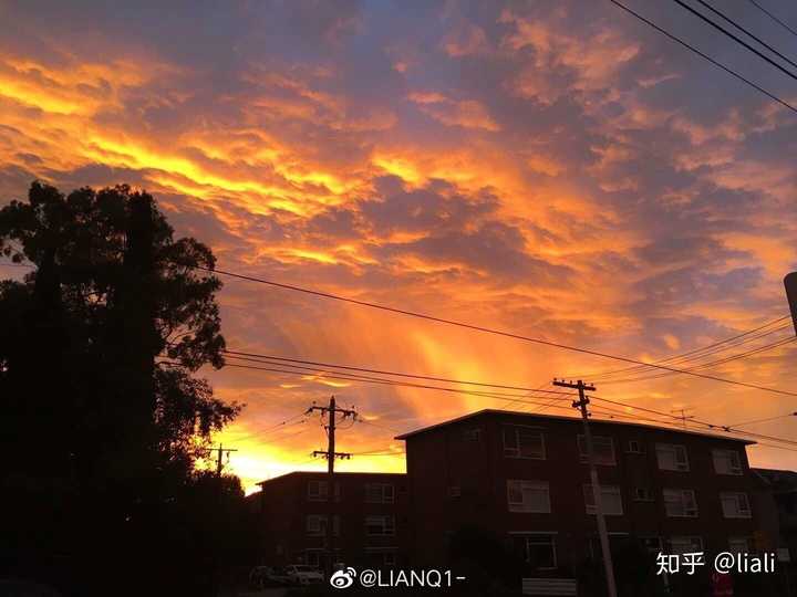 你手机里有晚霞的照片吗?