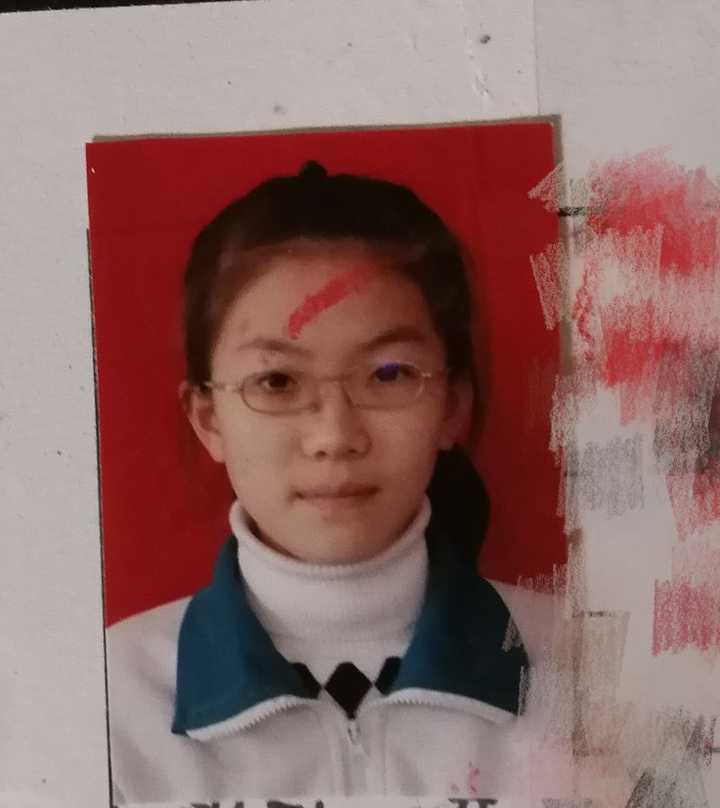 小姐姐能不能爆一爆十几岁时的照片,女大真的会十八变