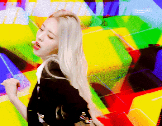 有哪些南韩爱豆绝美动图?