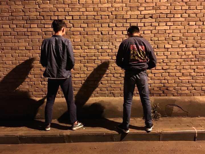 你最喜欢的背影照片是哪张?